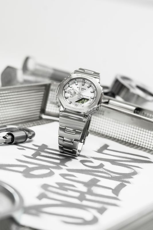 CASIO G-SHOCK GM-2110D-7AER